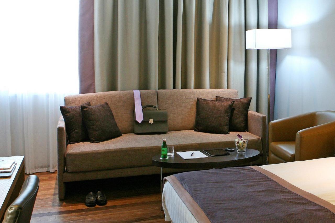 Crowne Plaza Limassol By Ihg Hotel Eksteriør billede
