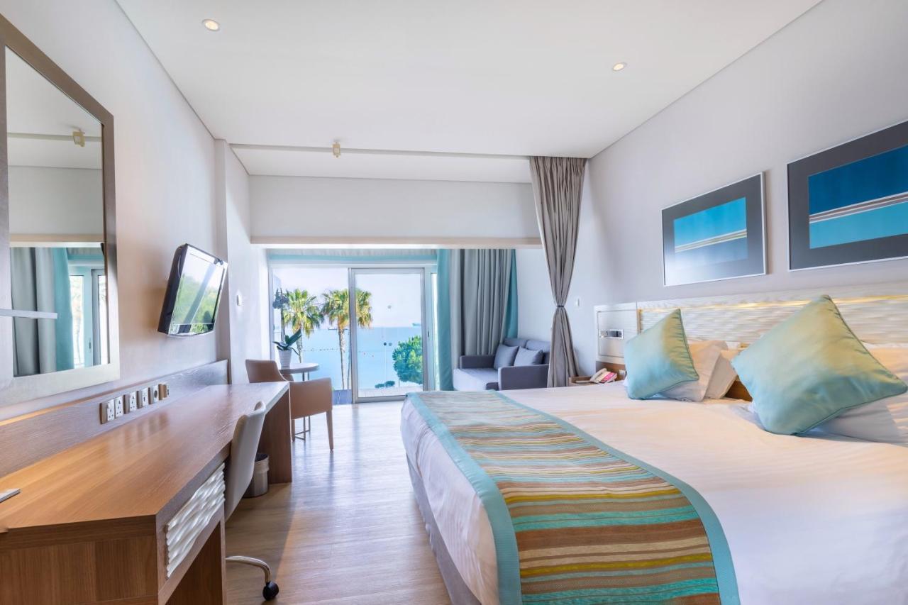 Crowne Plaza Limassol By Ihg Hotel Eksteriør billede