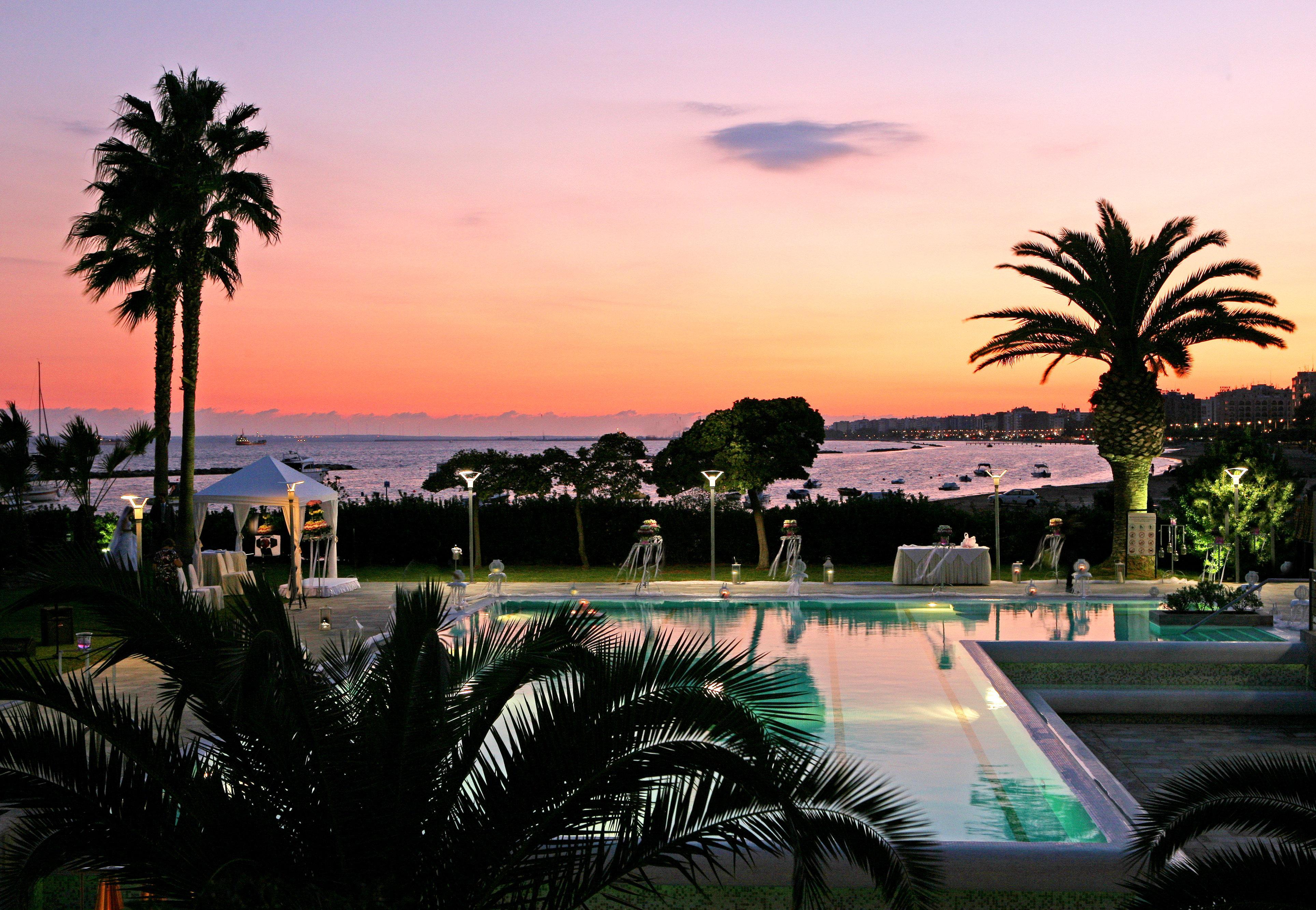 Crowne Plaza Limassol By Ihg Hotel Eksteriør billede