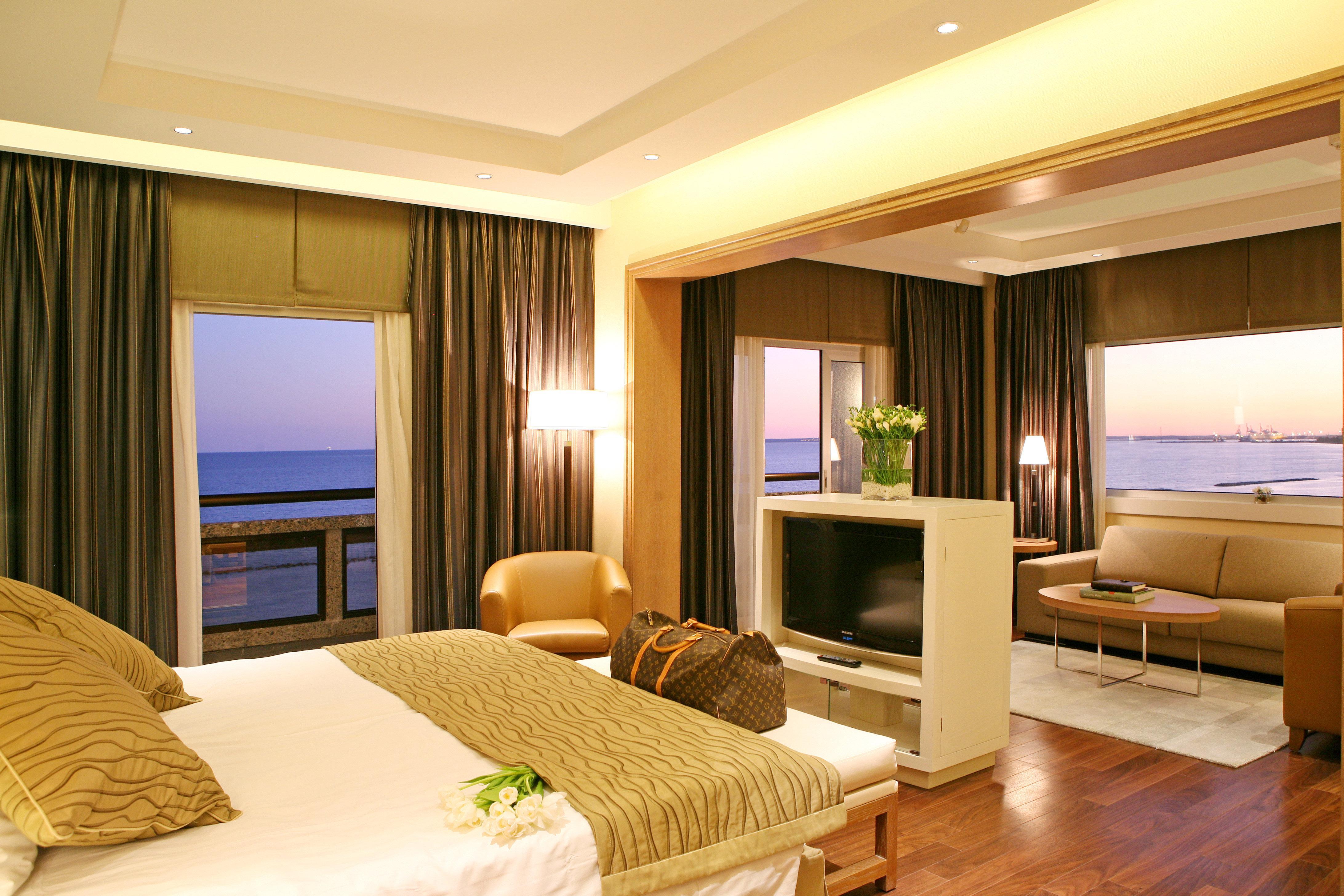 Crowne Plaza Limassol By Ihg Hotel Eksteriør billede